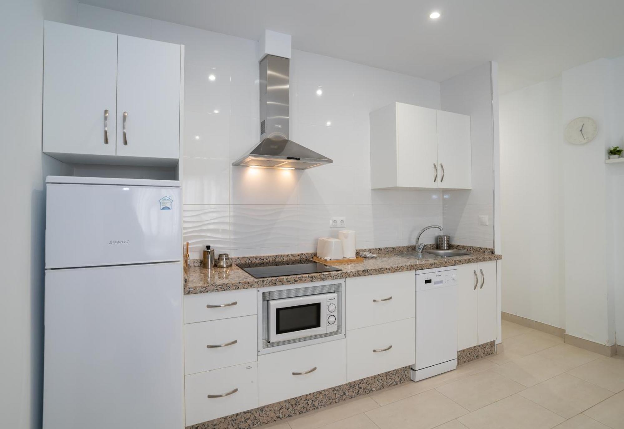 Mrv Apartamento Al Lado De La Playa Con Parking Бенальмадена Экстерьер фото