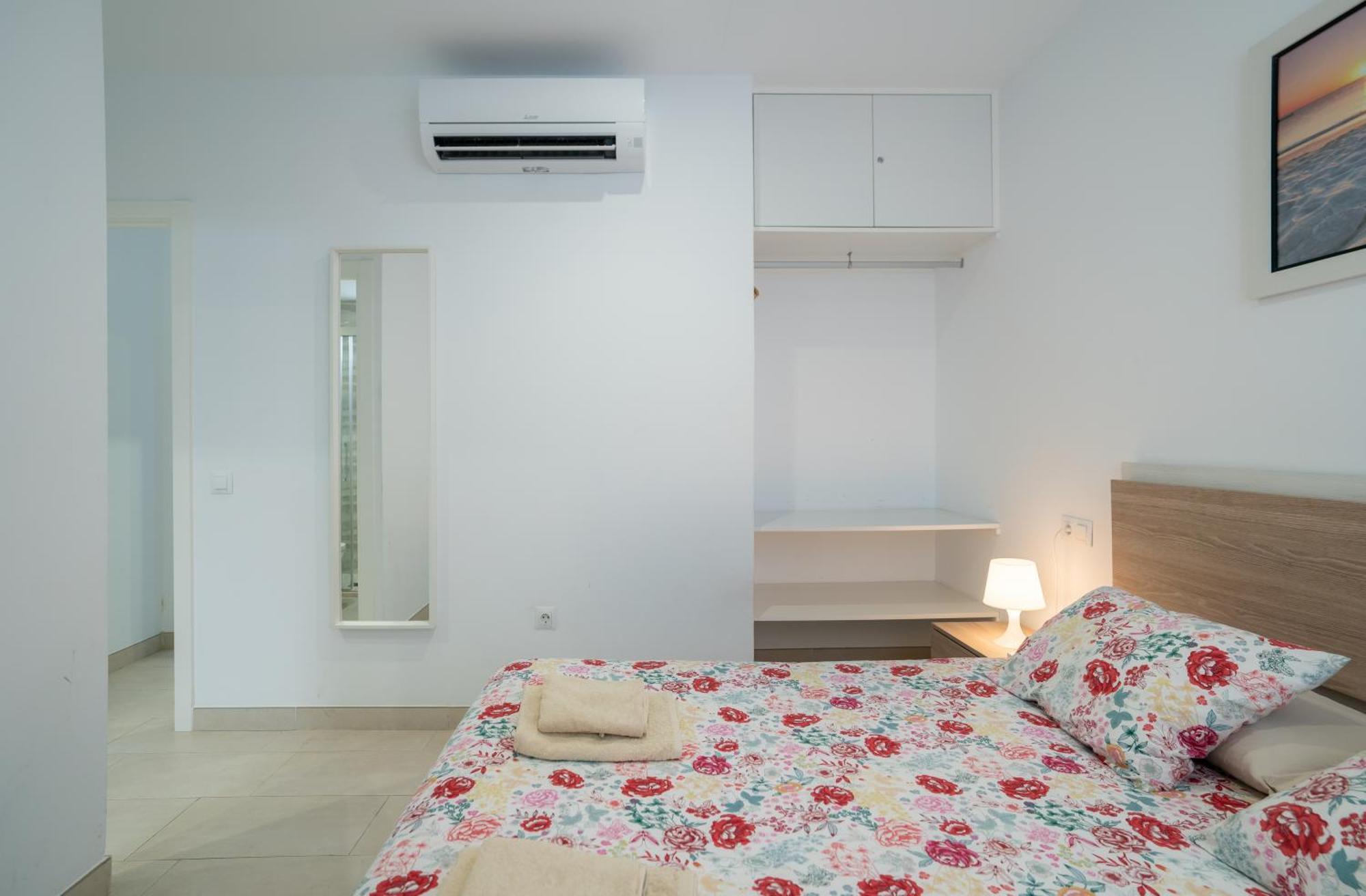 Mrv Apartamento Al Lado De La Playa Con Parking Бенальмадена Экстерьер фото