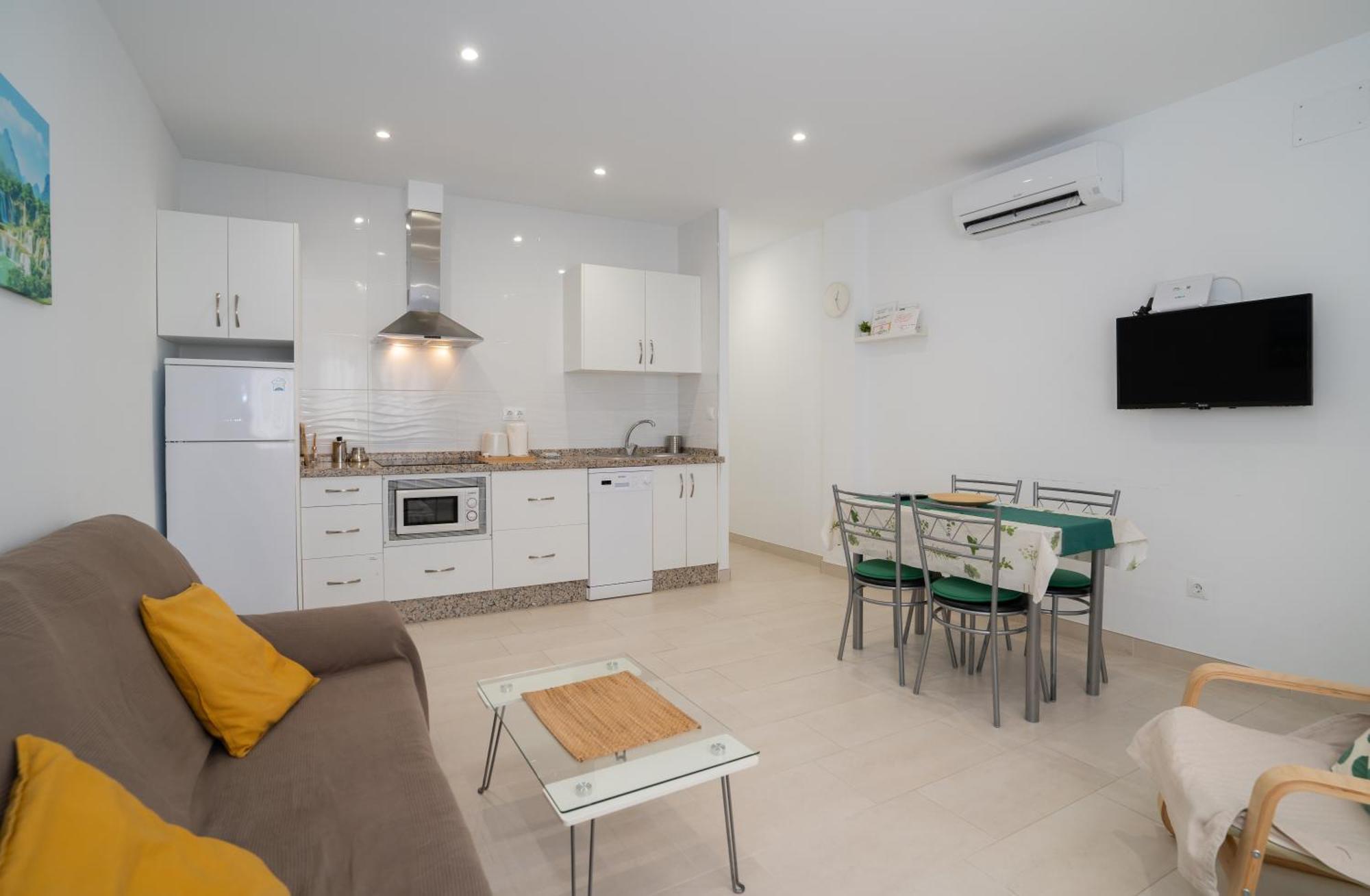 Mrv Apartamento Al Lado De La Playa Con Parking Бенальмадена Экстерьер фото